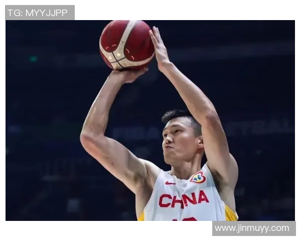 周鹏的篮球生涯回顾与未来展望：从青年才俊到球队核心的成长之路